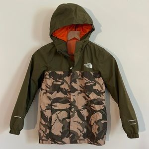 The North Face Printed Resolve Jacket - Boy's